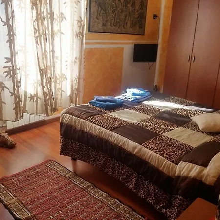 Astro Hotel Gênes